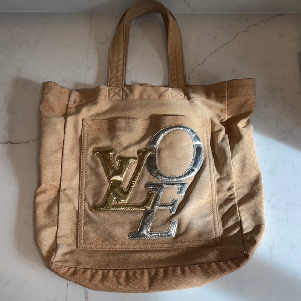 Louis Vuitton That’s Love LVOE Tote Beige Silver Gold